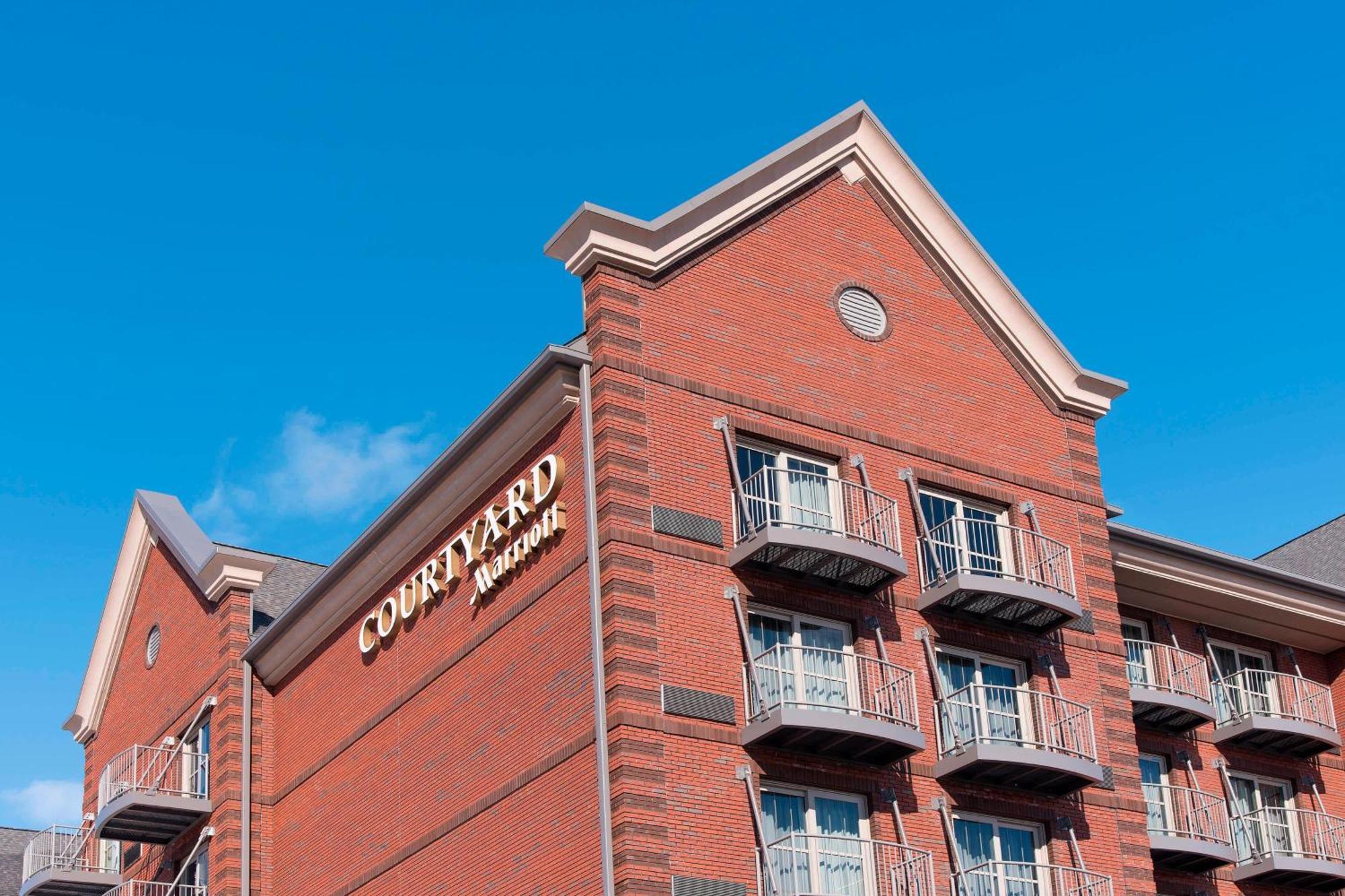 Courtyard By Marriott Holland Downtown Hotel Ngoại thất bức ảnh